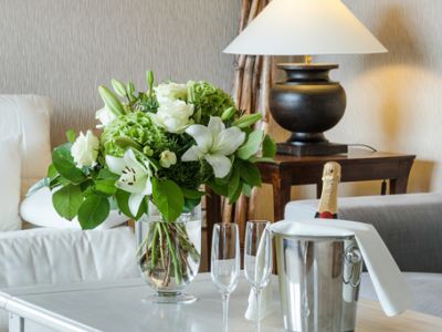 Ab 264,- EUR pro Person: Buchen Sie hier 3 romantische Kuscheltage zu zweit am Tegernsee im Hotel Der Westerhof inkl. 1 Abendessen bei Kerzenschein